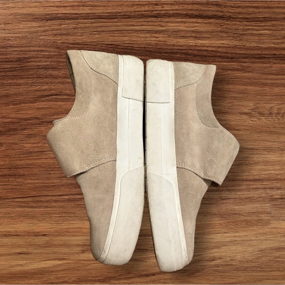 Vince Cage Suede Platform Sneakers. Sz 6. Beige. - Picture 7 of 14